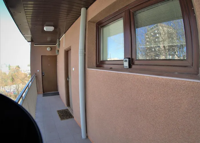 Apartment Ambassador *