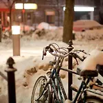 Ambassador * Varsóvia