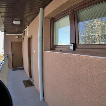 Apartment Ambassador *