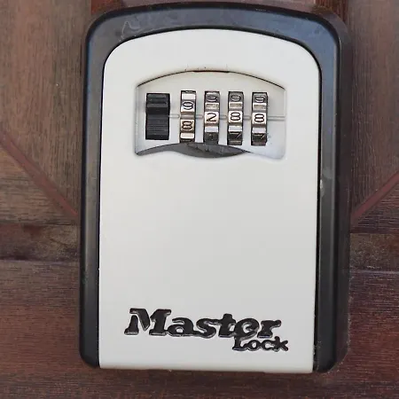 Ambassador Lejlighed *