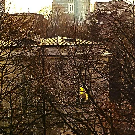 Ambassador * Varşova